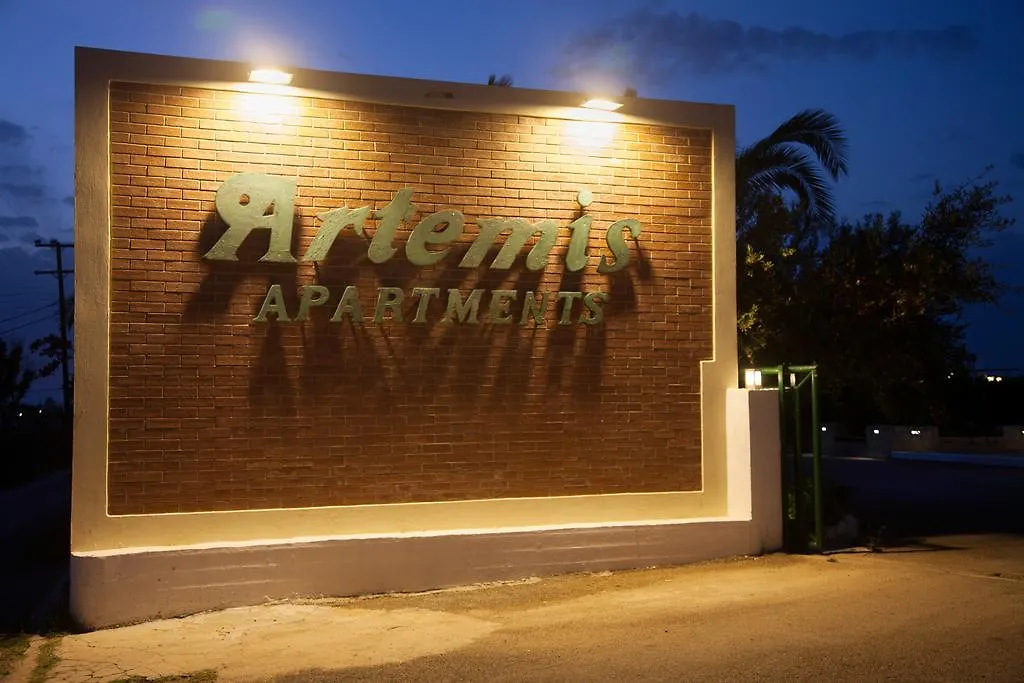Artemis Village Apartments & Studios Σταυρός