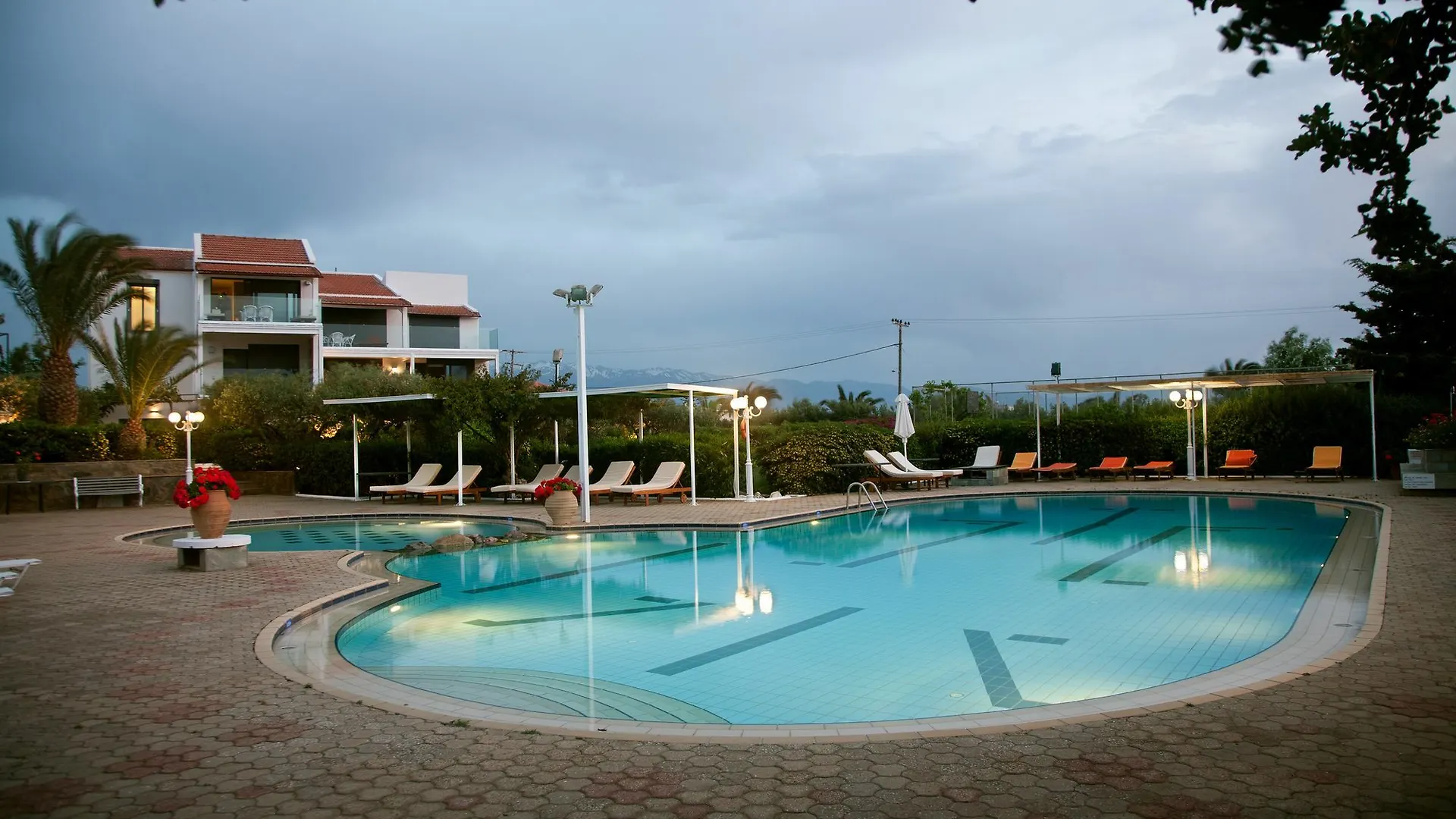 **** Ξενοδοχείο με διαμερίσματα Artemis Village Apartments & Studios Σταυρός Ελλάδα