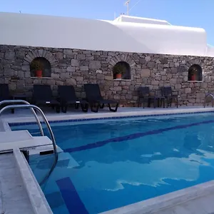 κάντε κράτηση εδώ