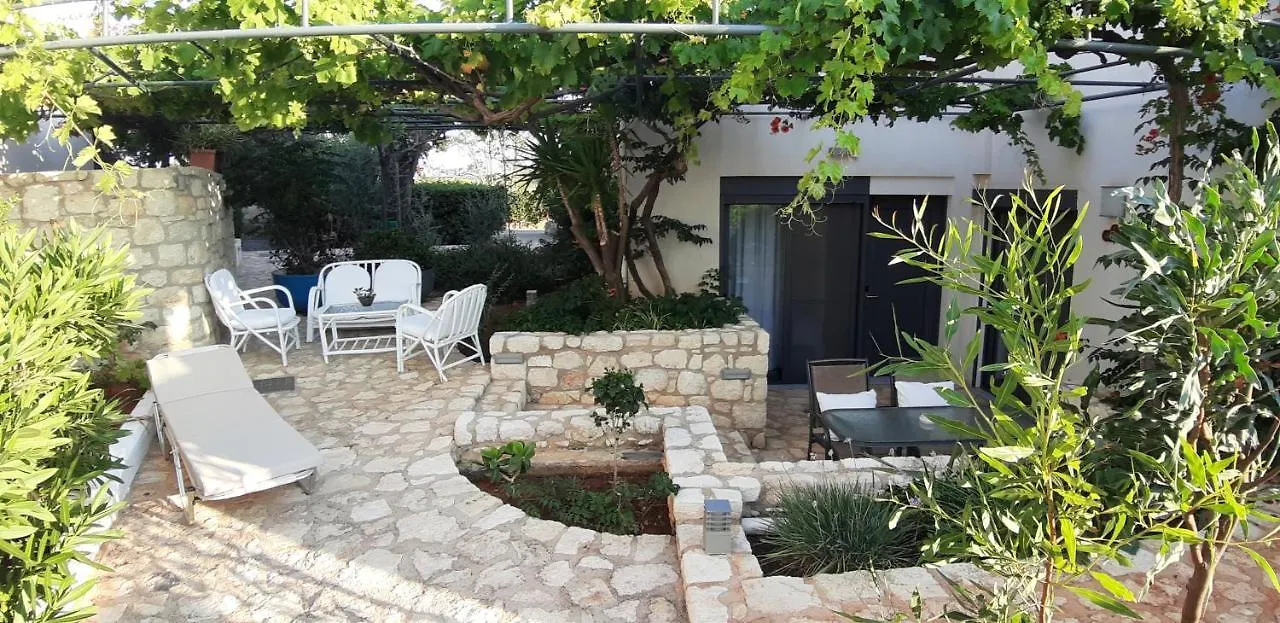 Aparthotel Artemis Village Apartments & Studios Stavros
