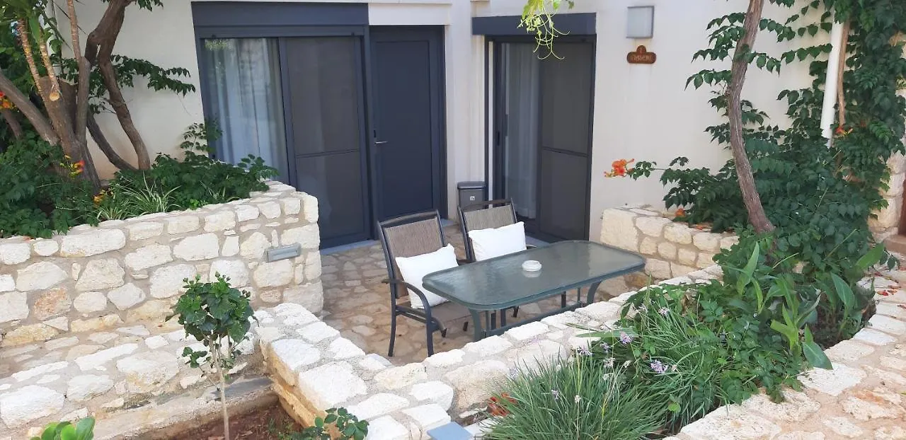 Artemis Village Apartments & Studios Stavros  Stavros (Crete)